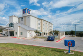 Гостиница Motel 6-Marble Falls, TX  Марбл Фолс